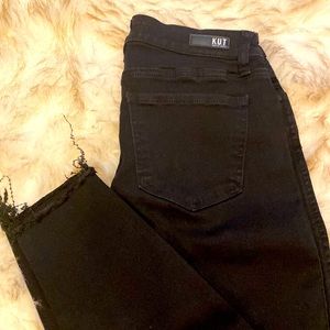 Black stretchy jeans